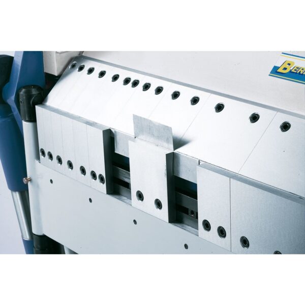 Plegadora de chapa con cuchilla superior e inferior segm. TBS 2060 - Imagen 4
