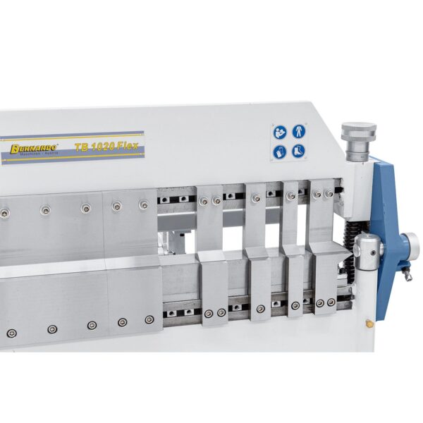 Plegadora de chapa con cuchilla superior, inferior y de doblado TB 1020 Flex - Imagen 5