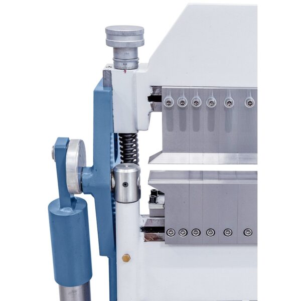 Plegadora de chapa con cuchilla superior, inferior y de doblado TB 1270 Flex - Imagen 7