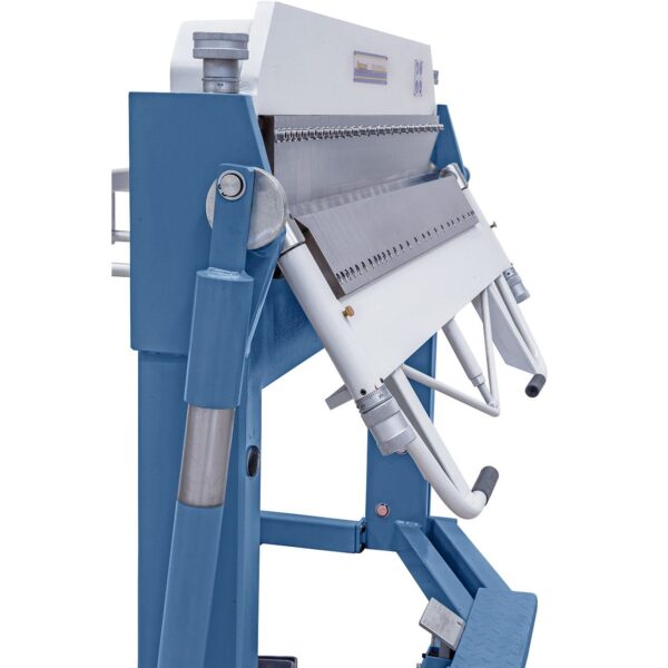 Plegadora de chapa con cuchilla superior, inferior y de doblado TB 1270 Flex - Imagen 9