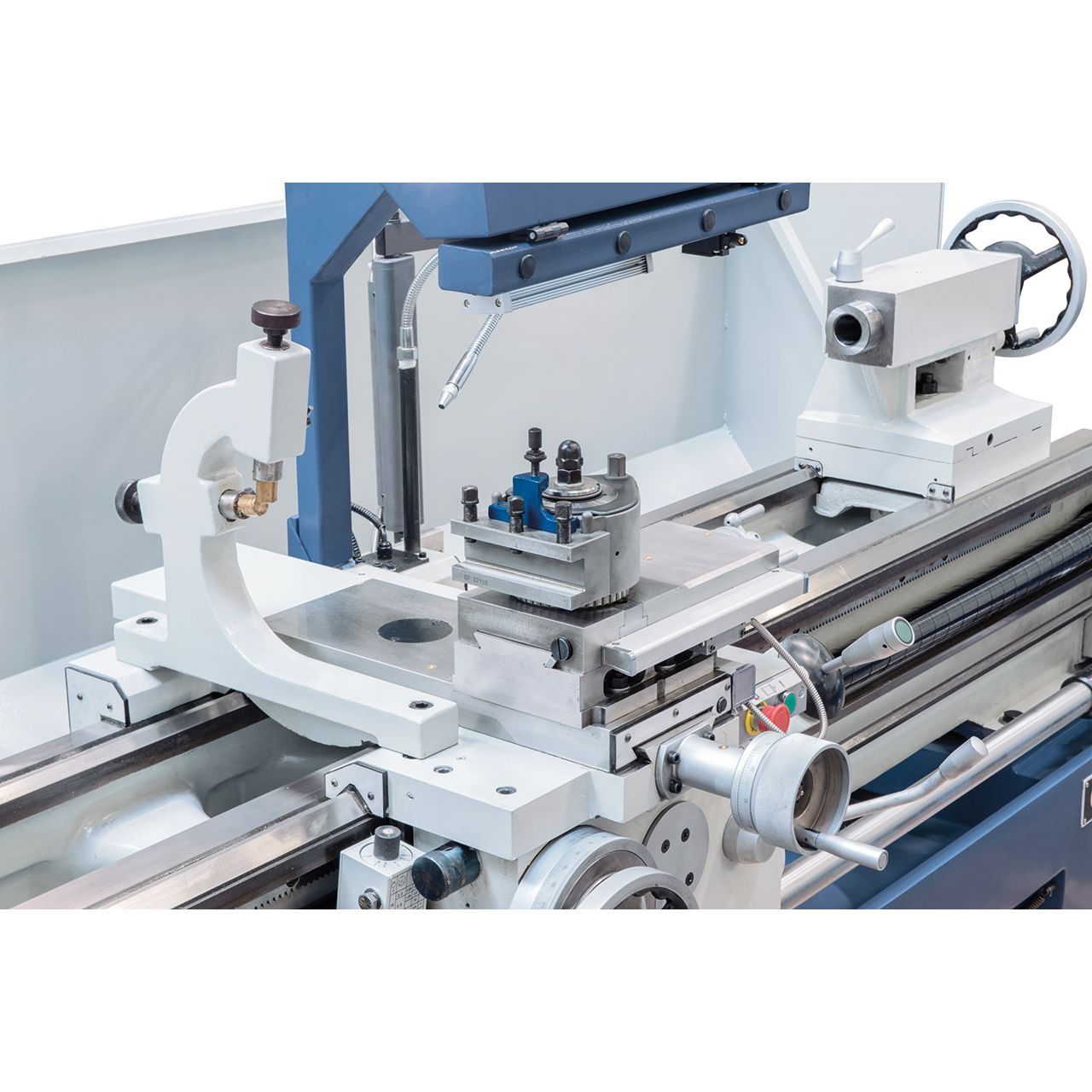 Torno universal con indicador digital Goliath 500 x 1500 - Imagen 15